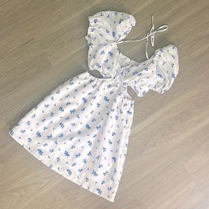 NWT CLEOPATRA LUXE BOUTIQUE FLORAL SUMMER DRESS, S